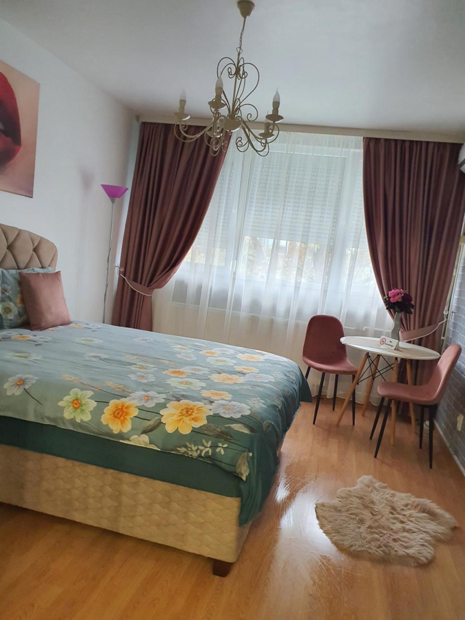 Chic Apartment- Place To Remember 갈라치 외부 사진